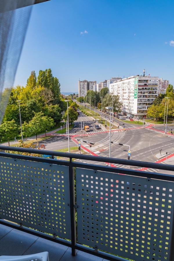 Brand New - Selfcheckins 24 - Zagreb - Garage - Loggia - New - Luxury Apartment Bagian luar foto
